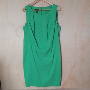 Alyx Woman Bright Green Sleeveless Shift Dress, Darted Bust, Plus Size, Zipper